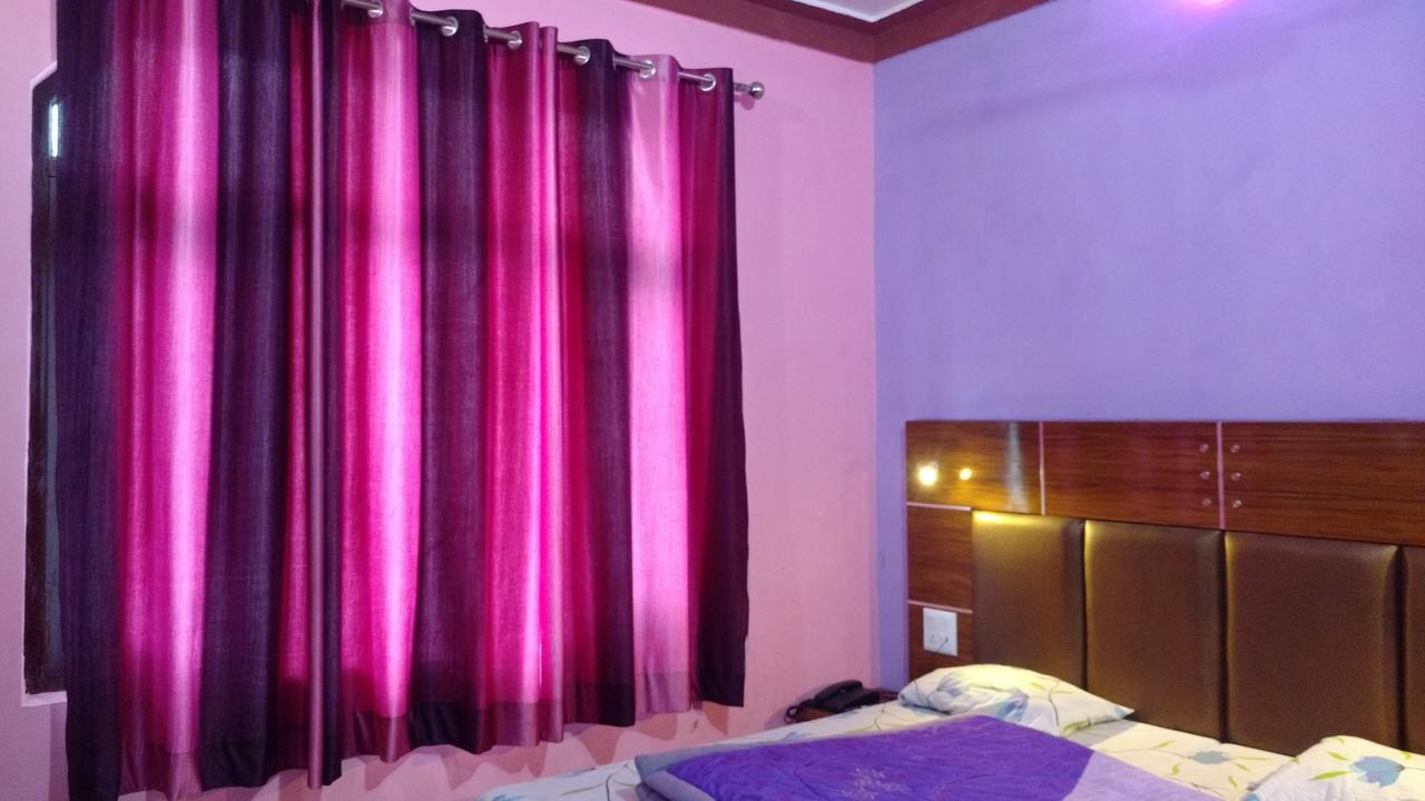 Hotel Brahma Kamal Joshīmath Exterior foto